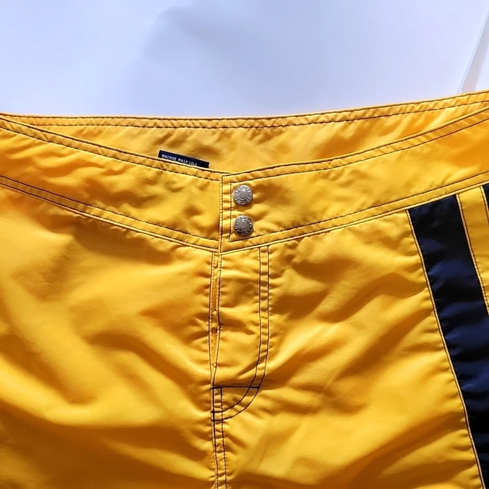 Vintage Polo Sport Ralph Lauren Men's Yellow Nylon Board Shorts Size 38 - Picture 8 of 10